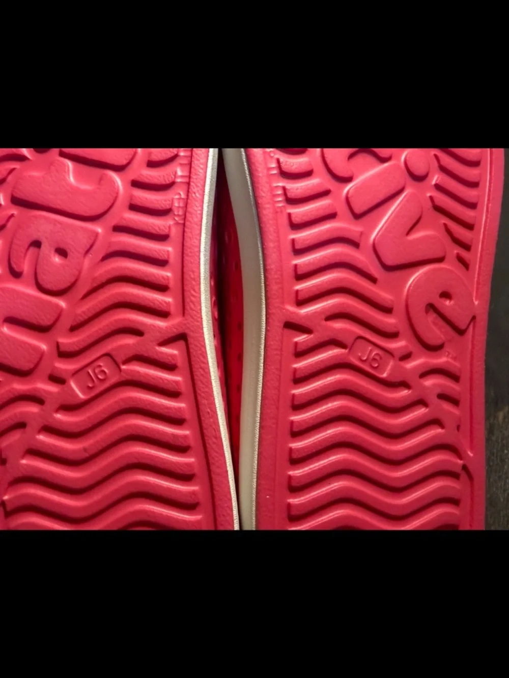 Native Jefferson Shoes Hollywood Pink/Shell White Big Kids US J6/EU 38.5
